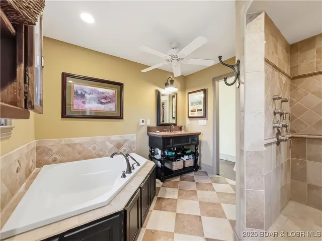 $1,900,000 | 2197 Willow Creek Road, Camdenton, MO 65020