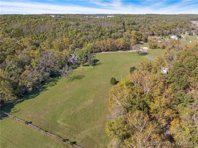 $1,900,000 | 2197 Willow Creek Road, Camdenton, MO 65020
