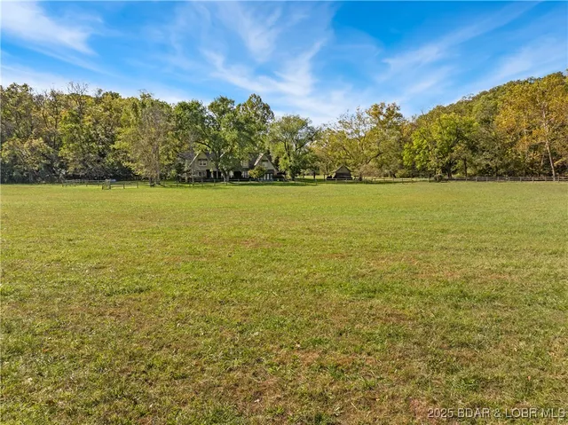 $1,900,000 | 2197 Willow Creek Road, Camdenton, MO 65020