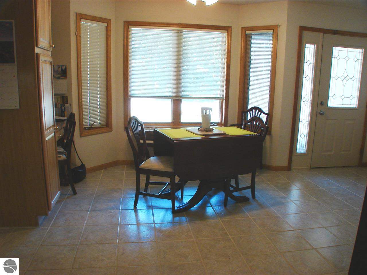 111 Chatham Road St. Louis, MI 48880 - Photo 14 of 39 1789225-13.JPG