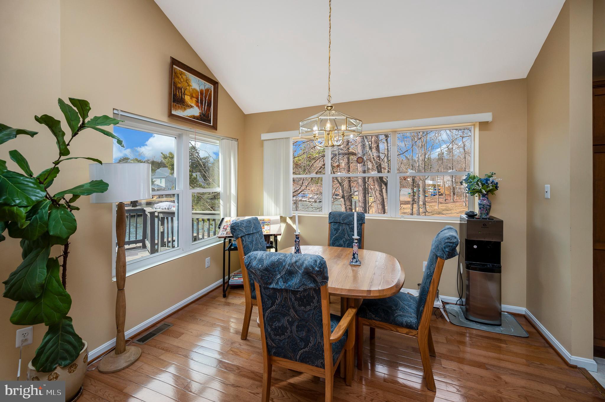 248 Washington Street Locust Grove, VA 22508 - Photo 19 of 118 Dining Area