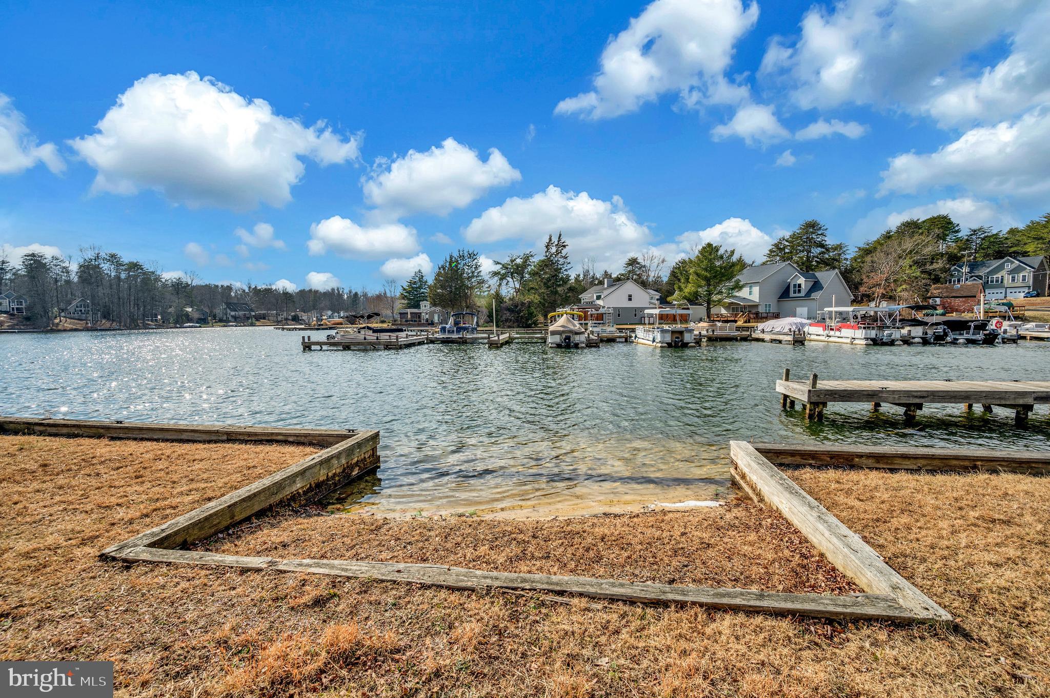 248 Washington Street Locust Grove, VA 22508 - Photo 70 of 118 Small beach area- just needs new sand