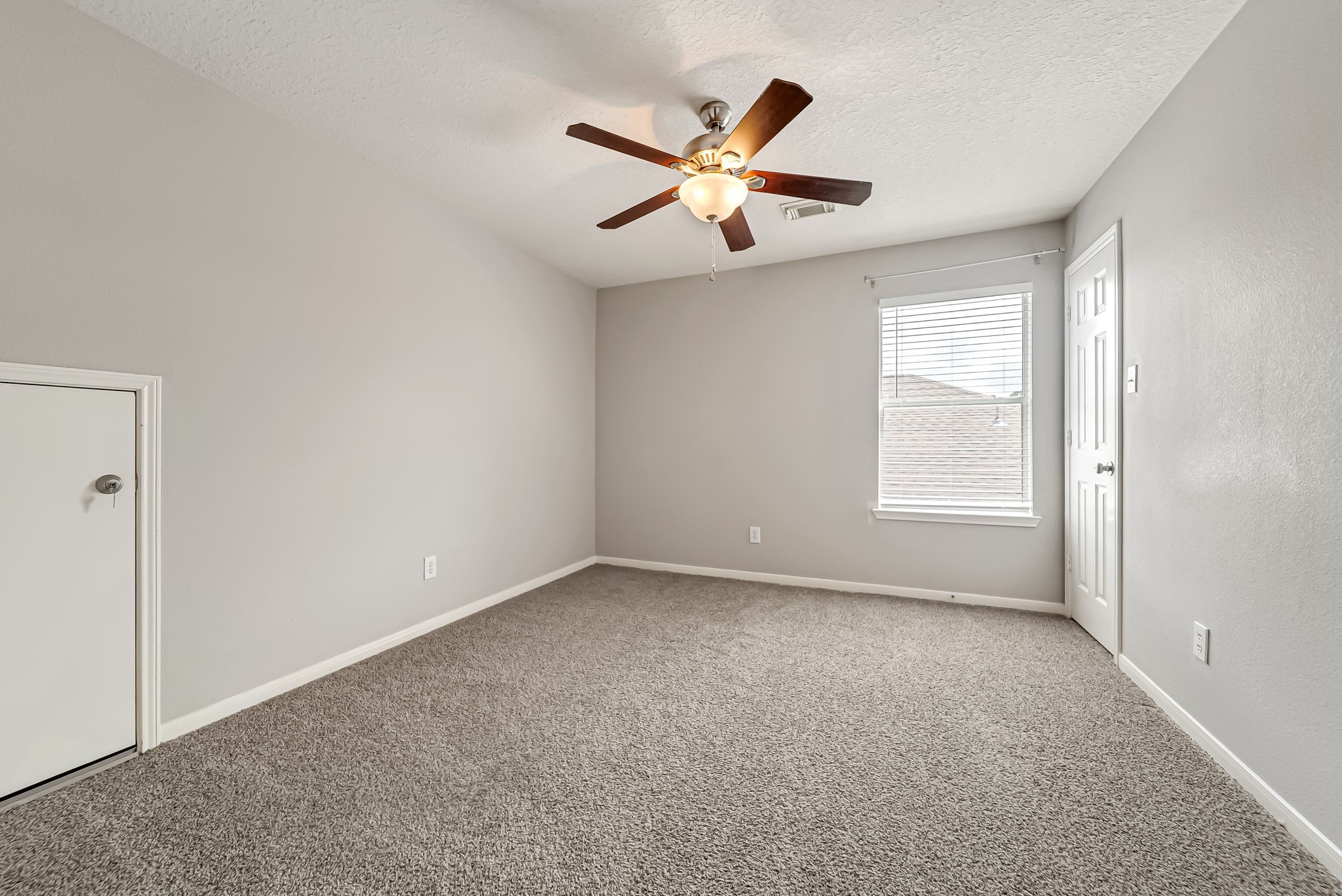 4103 Dappled Trail Humble, TX 77346 - Photo 4 of 27