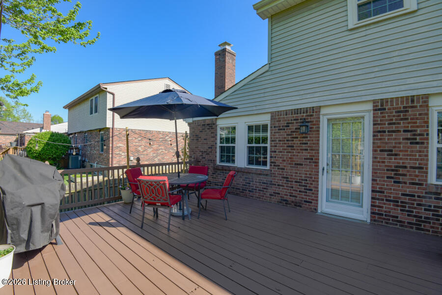 308 Hemingway Road Louisville, KY 40207 - Photo 13 of 61 DECK