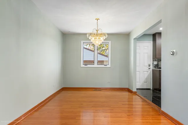 $510,000 | 9043 Oriole Avenue, Morton Grove, IL 60053