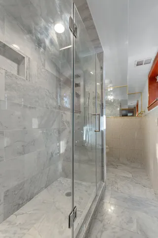 $510,000 | 9043 Oriole Avenue, Morton Grove, IL 60053