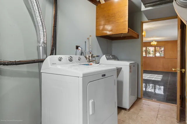 $510,000 | 9043 Oriole Avenue, Morton Grove, IL 60053