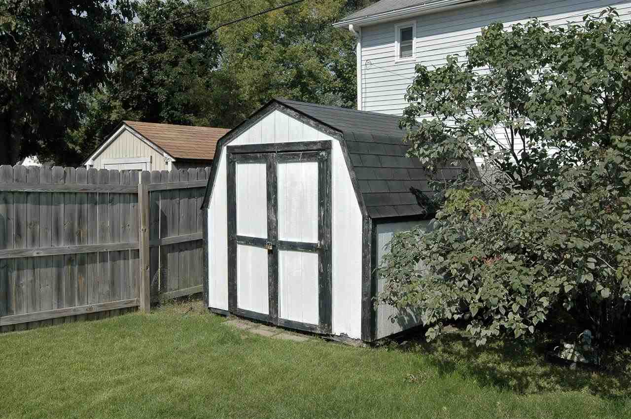 925 Cedar Street South Bend, IN 46617 - Photo 4 of 10