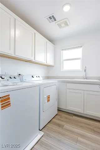 $2,645 | 8526 West Agate Avenue, Las Vegas, NV 89113