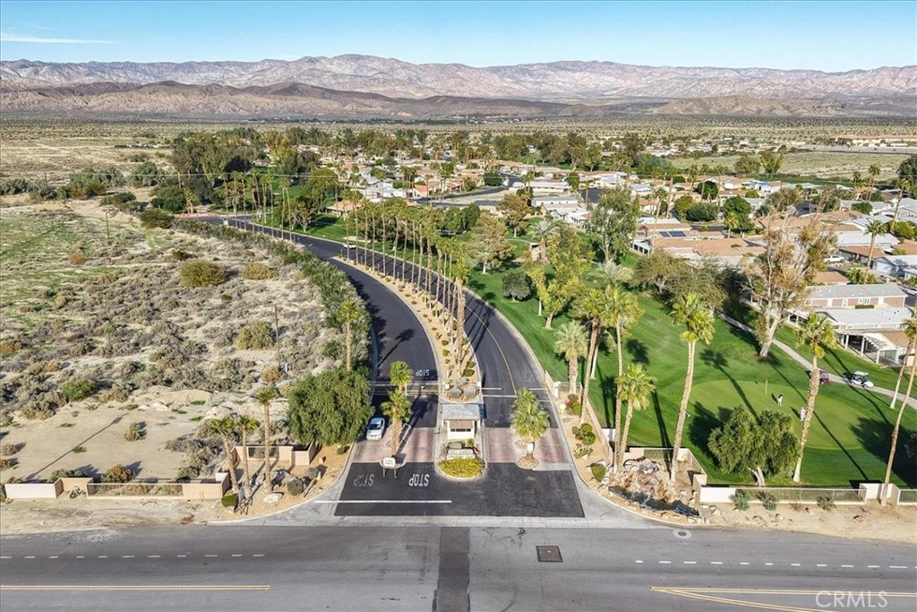 35493 Sand Rock Road Thousand Palms, CA 92276 - Photo 61 of 71 a view of a city with a mountain