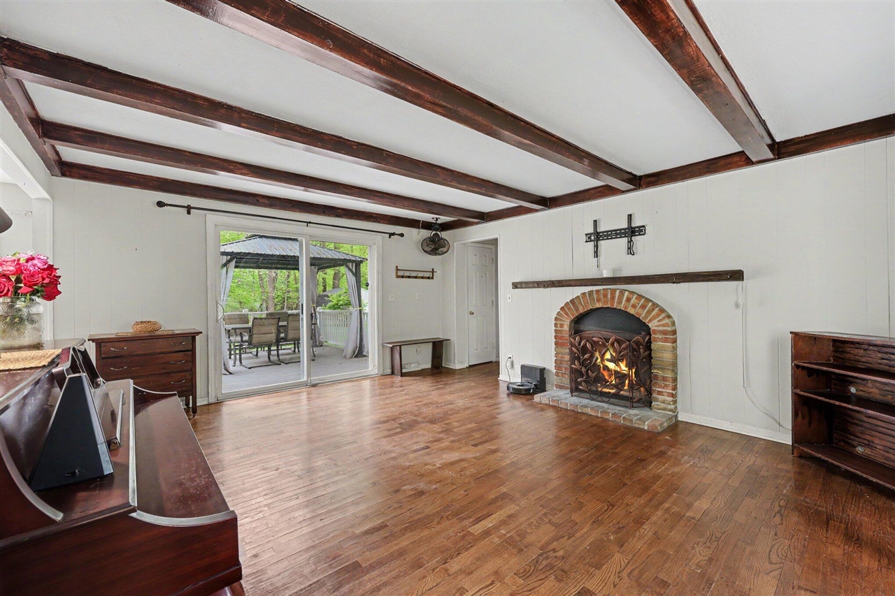 2813 Brookside Boulevard Jackson, MI 49203 - Photo 7 of 45