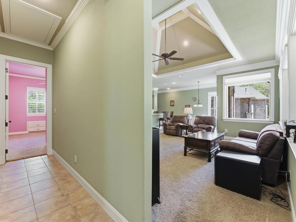 104 Lariat Court Azle, TX 76020 - Photo 26 of 37