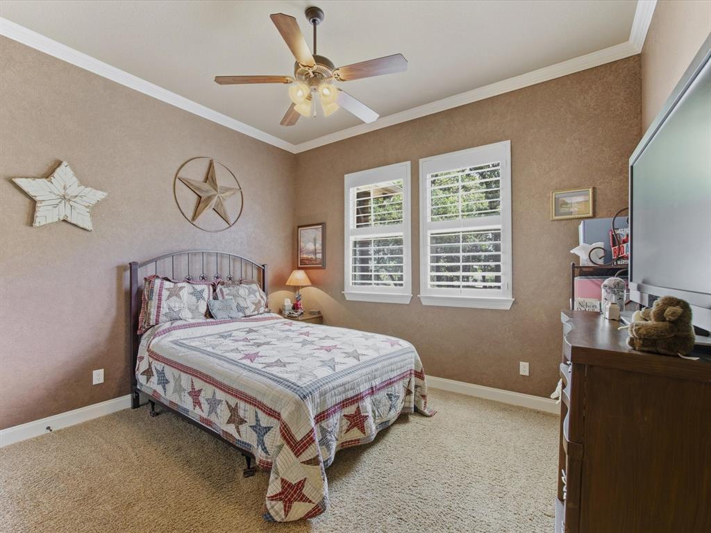 104 Lariat Court Azle, TX 76020 - Photo 28 of 37