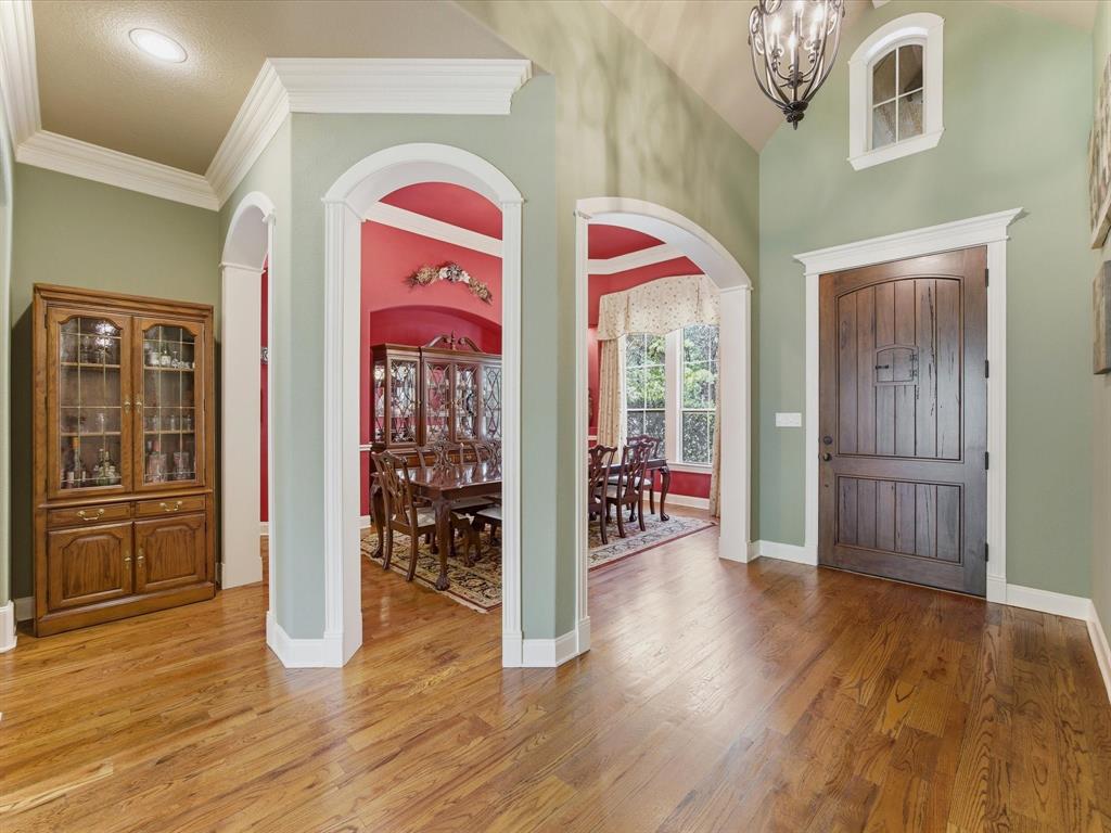 104 Lariat Court Azle, TX 76020 - Photo 7 of 37