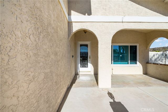 $685,000 | 30267 Longhorn Drive, Canyon Lake, CA 92587