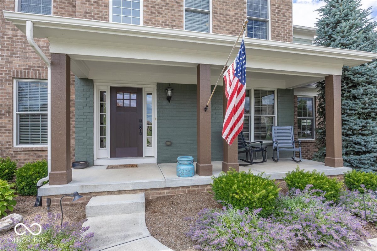 9976 Win Star Way Fishers, IN 46040 - Photo 2 of 51