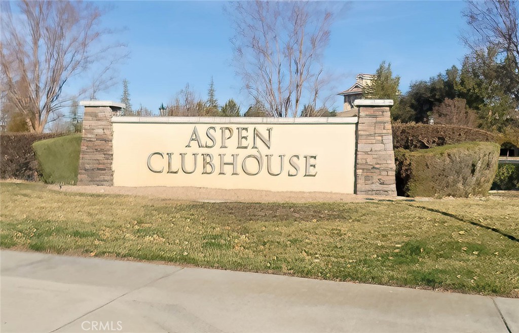 19360 Galloping Hill Road Apple Valley, CA 92308 - Photo 46 of 54