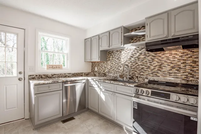 $250,000 | 5 Wotring Street, Rossville, GA 30741