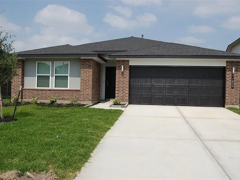7839 Murciana Drive Rosharon, TX 77583 - Photo 1 of 25