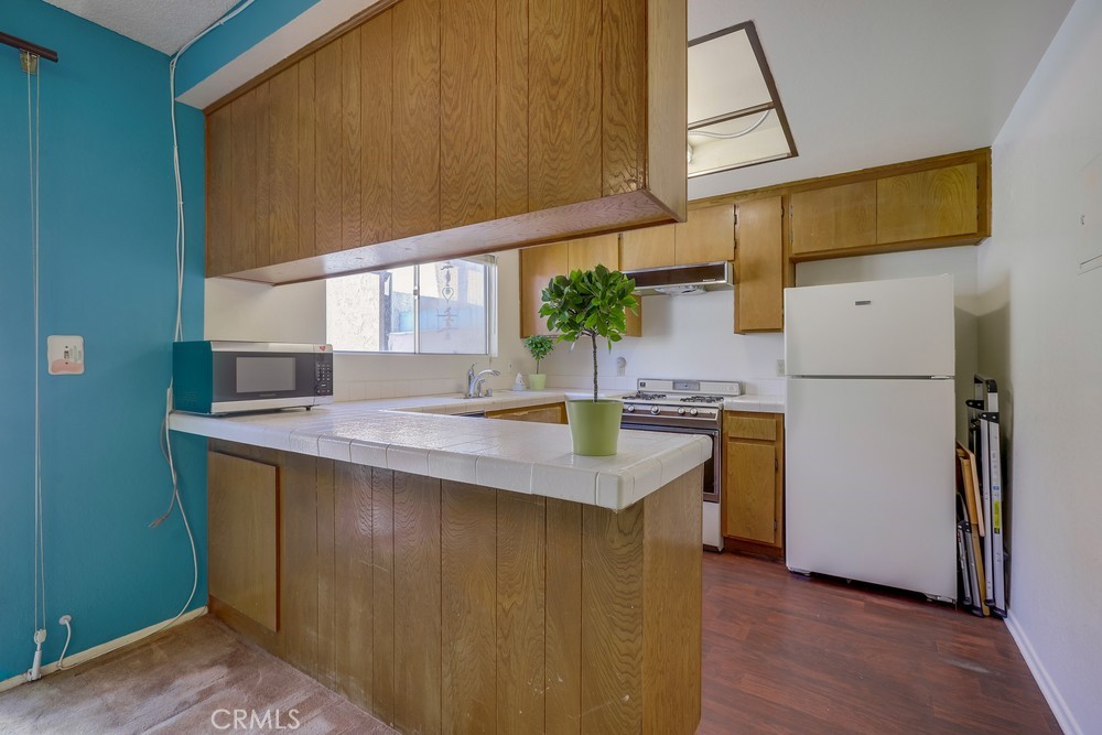 7399 Katella Avenue Stanton, CA 90680 - Photo 12 of 35