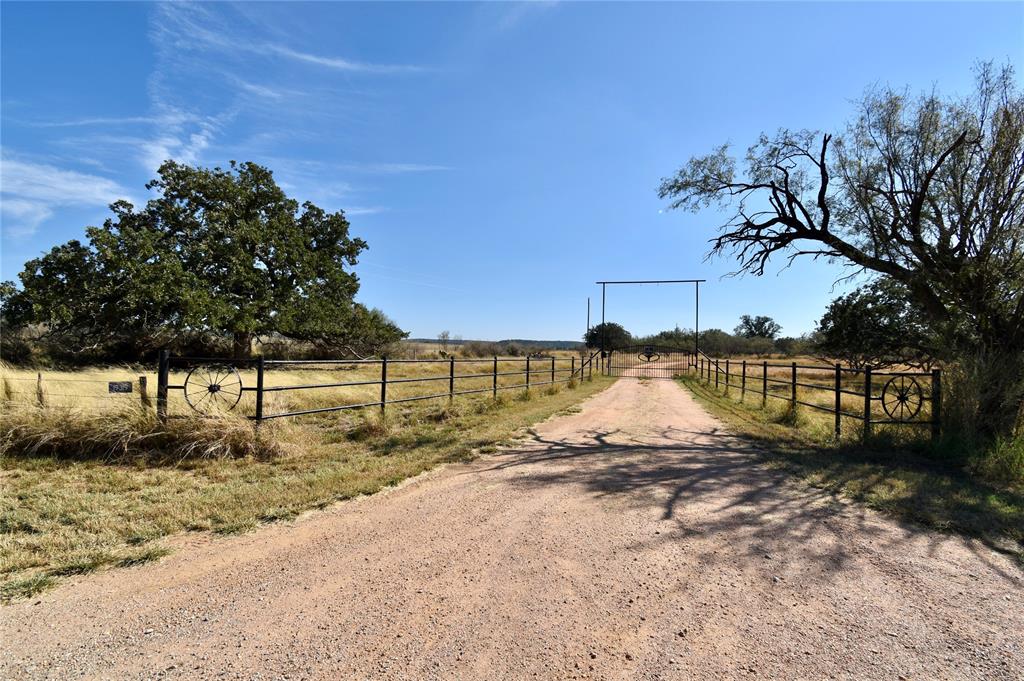 19319 Ranch Road 1871 Mason, TX 76856 - Photo 21 of 40 a view of a outdoor space