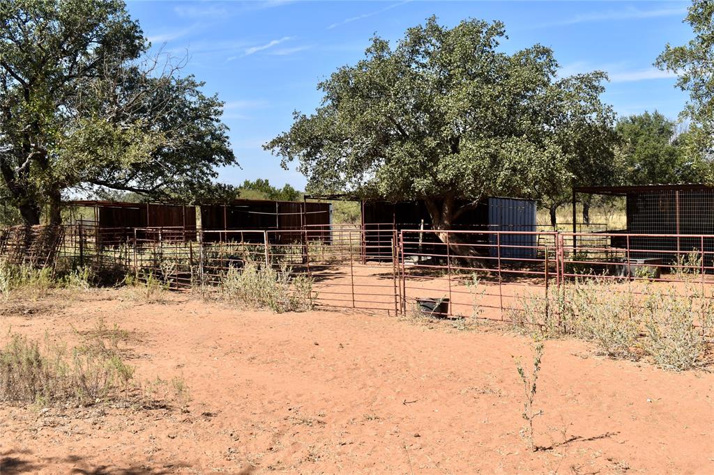 19319 Ranch Road 1871 Mason, TX 76856 - Photo 34 of 40 a view of a backyard