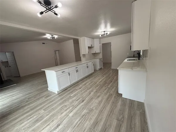 $345,000 | 2913 White Oak Lane, Bedford, TX 76021