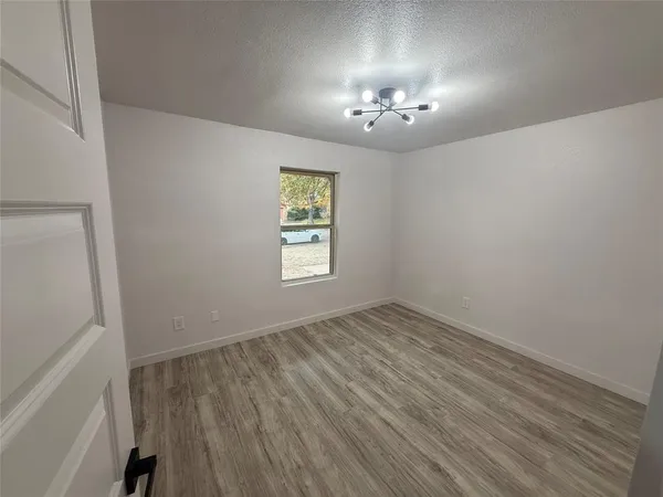 $345,000 | 2913 White Oak Lane, Bedford, TX 76021