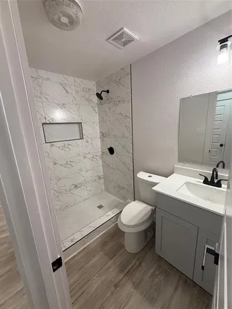 $345,000 | 2913 White Oak Lane, Bedford, TX 76021