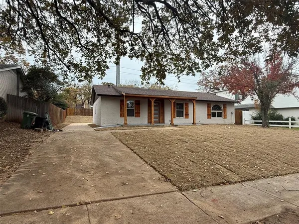 $345,000 | 2913 White Oak Lane, Bedford, TX 76021