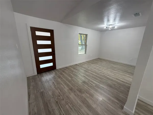 $345,000 | 2913 White Oak Lane, Bedford, TX 76021