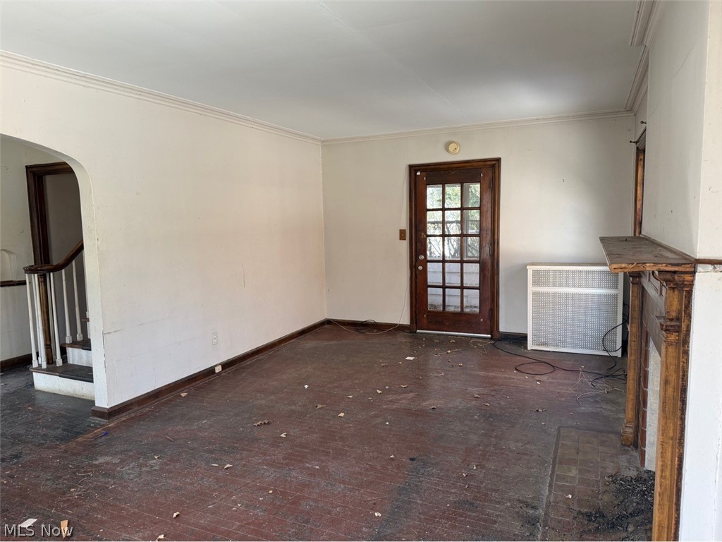 16173 Glynn Road East Cleveland, OH 44112 - Photo 6 of 37
