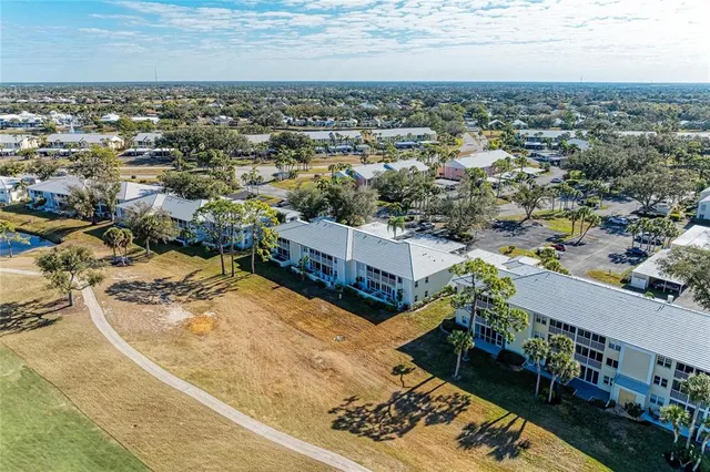 $224,000 | 431 Cerromar Lane, Unit 446, Venice, FL 34293