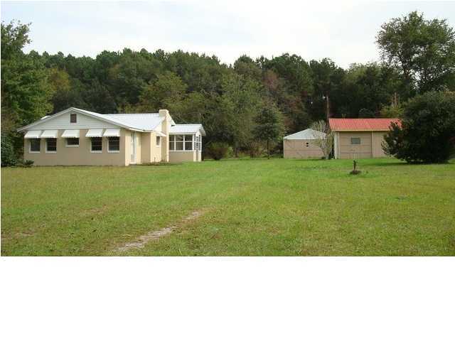 1217 Peurifoy Road Walterboro, SC 29488 - Photo 1 of 24 Primary Photo