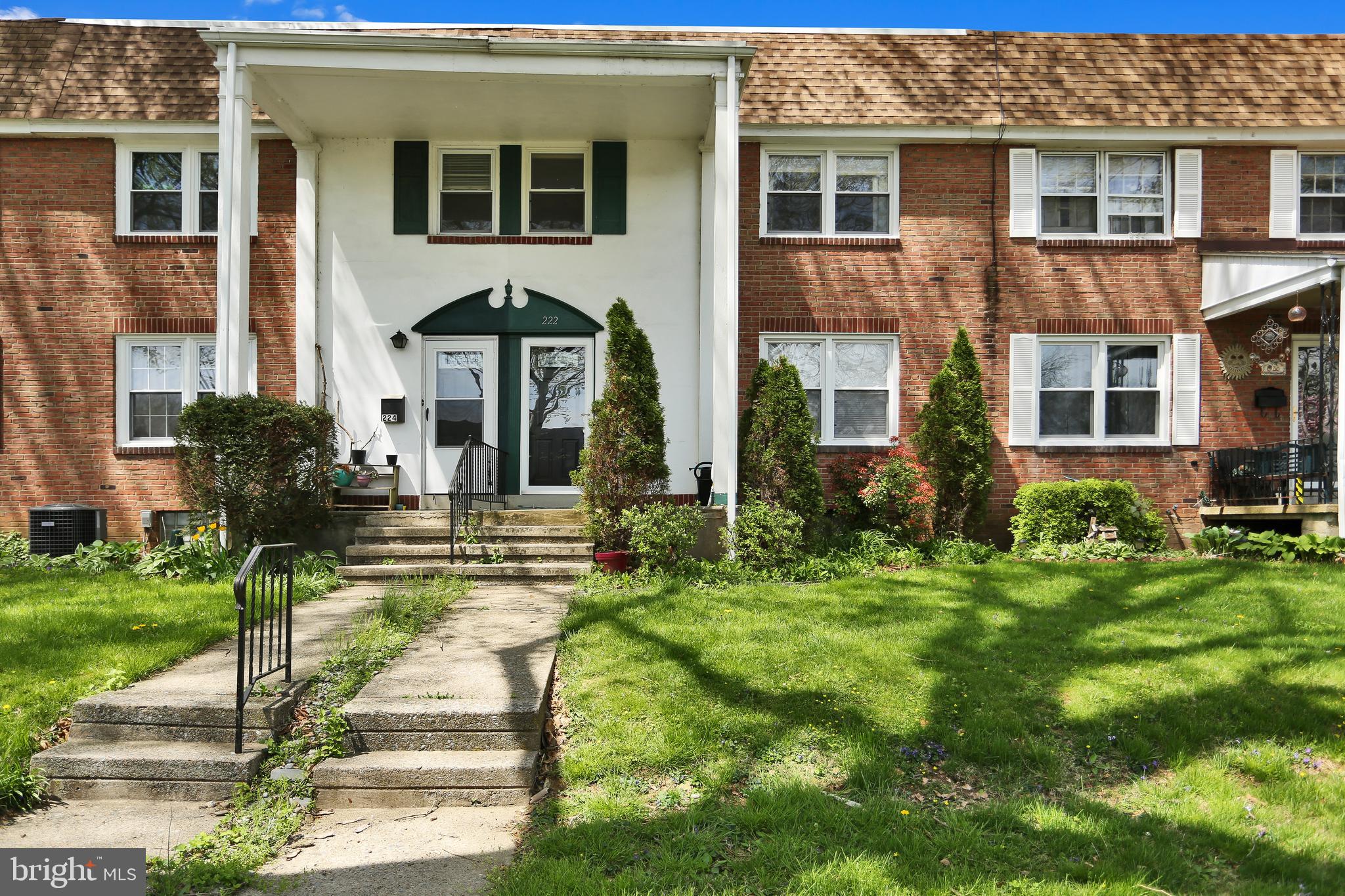 222 Sycamore Road Reading, PA 19611 - Photo 1 of 27 Gallery Image 1