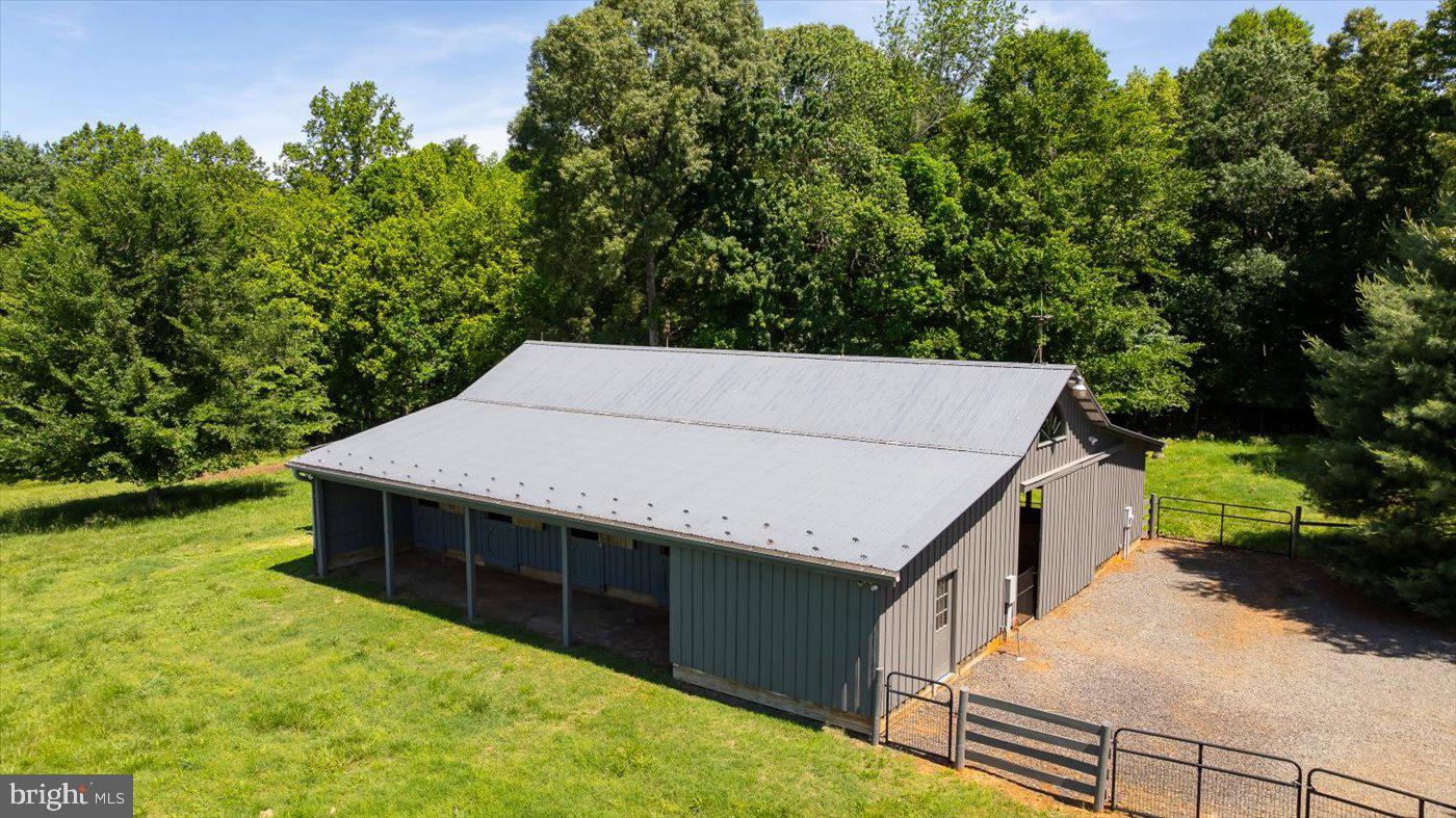 10042 Cedar Spring Lane Culpeper, VA 22701 - Photo 4 of 111 40x60 barn with 4 stalls
