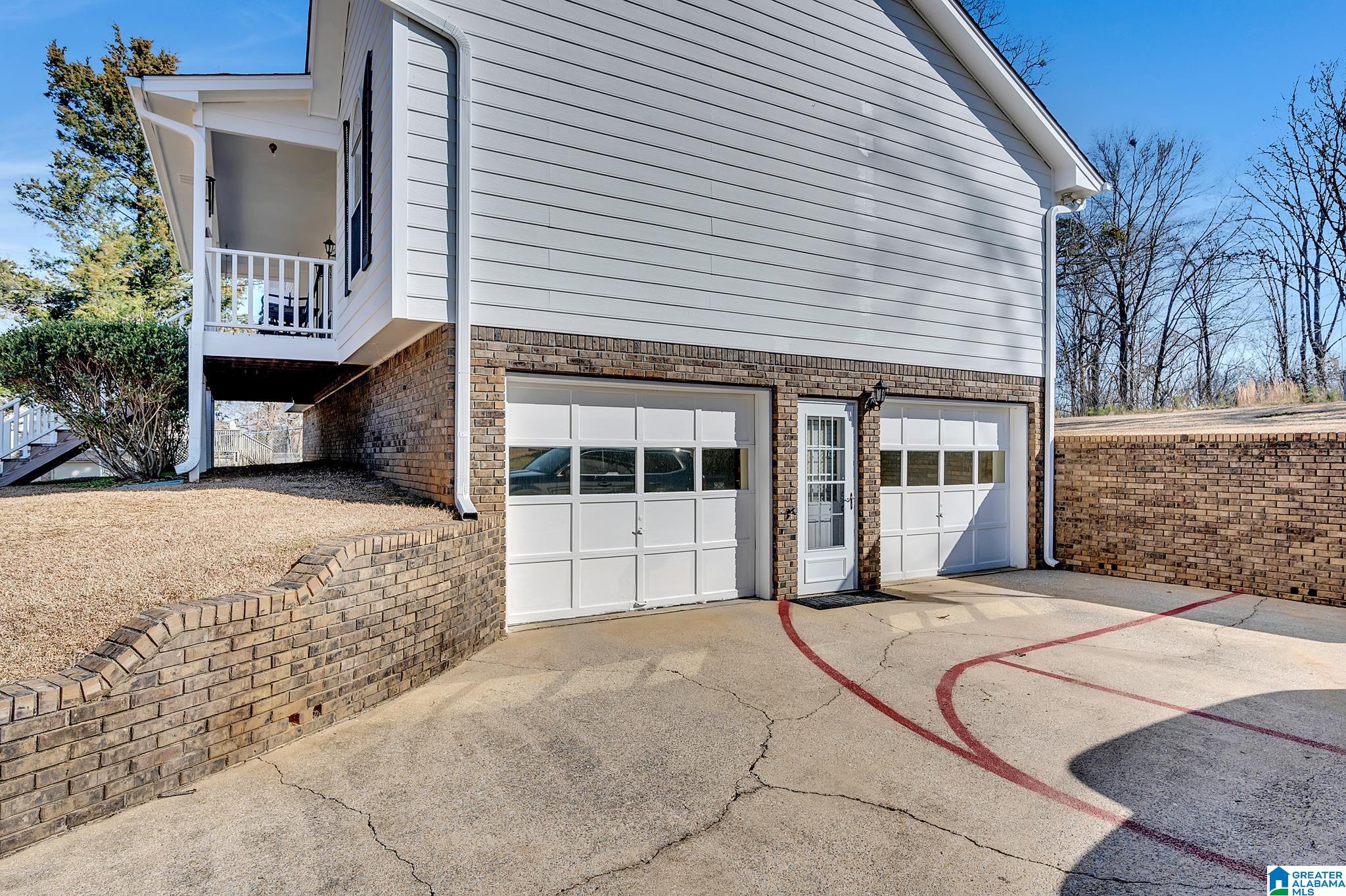 360 Hickory Road Gardendale, AL 35071 - Photo 4 of 35