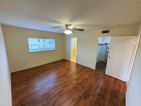 $1,550 | 2210 Dorrington Street, Unit 201, Houston, TX 77030