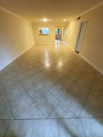 $1,550 | 2210 Dorrington Street, Unit 201, Houston, TX 77030