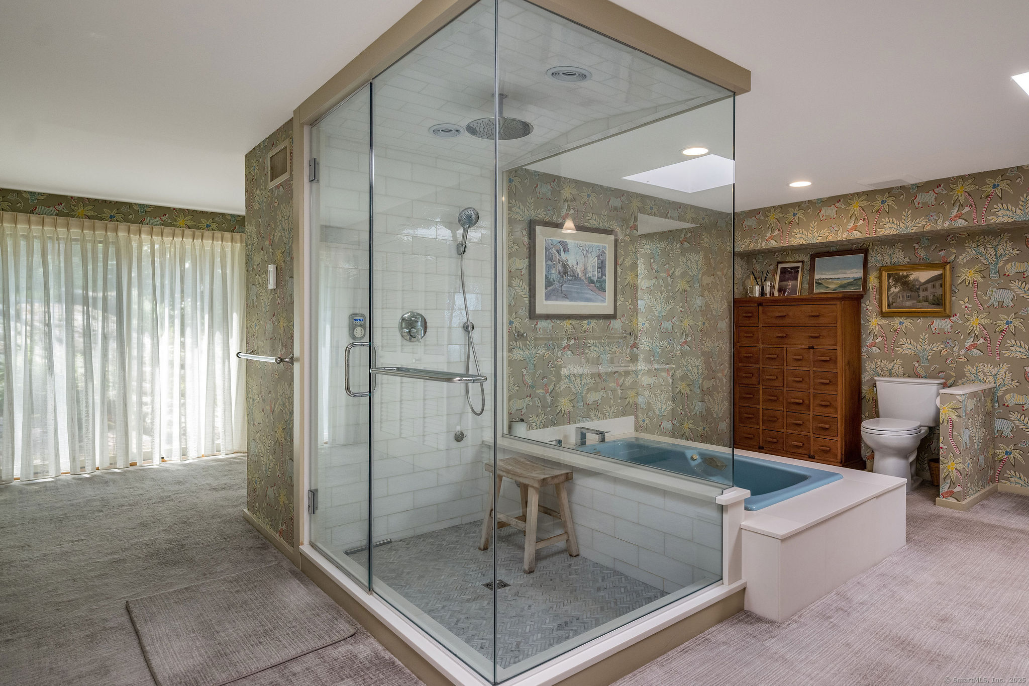 41 Watrous Point Road Old Saybrook, CT 06475 - Photo 31 of 40 a bathroom with a shower