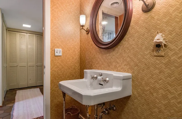 $4,250,000 | 41 Watrous Point Road, Old Saybrook, CT 06475