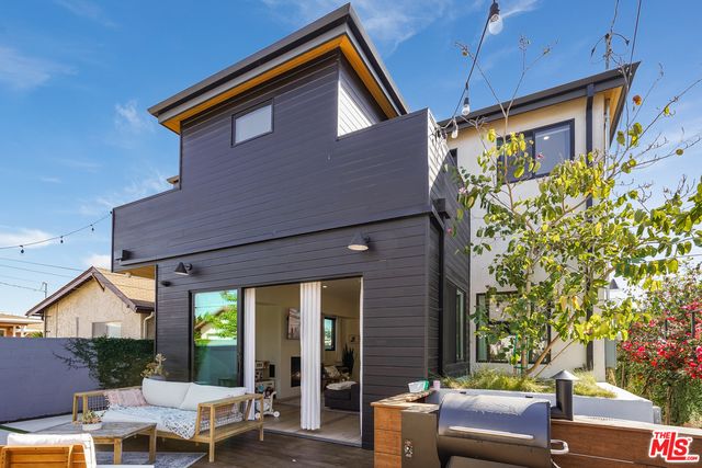 $2,250,000 | 4236 Campbell Drive, Los Angeles, CA 90066