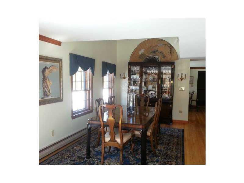45 Val Halla Road Cumberland Center, ME 04021 - Photo 5 of 18 Dining Room.
