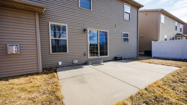 $429,000 | 1517 Kell Avenue, Bloomington, IL 61705