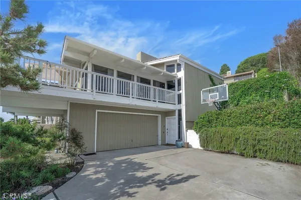 $2,750,000 | 2520 Vía Sanchez, Palos Verdes Estates, CA 90274