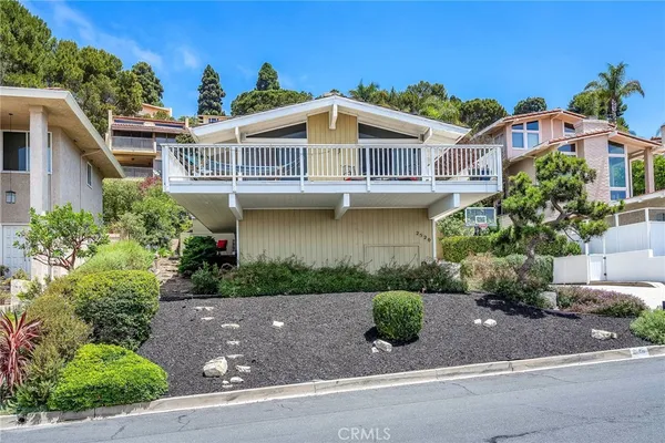 $2,750,000 | 2520 Vía Sanchez, Palos Verdes Estates, CA 90274