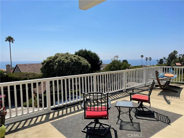 $2,750,000 | 2520 Vía Sanchez, Palos Verdes Estates, CA 90274