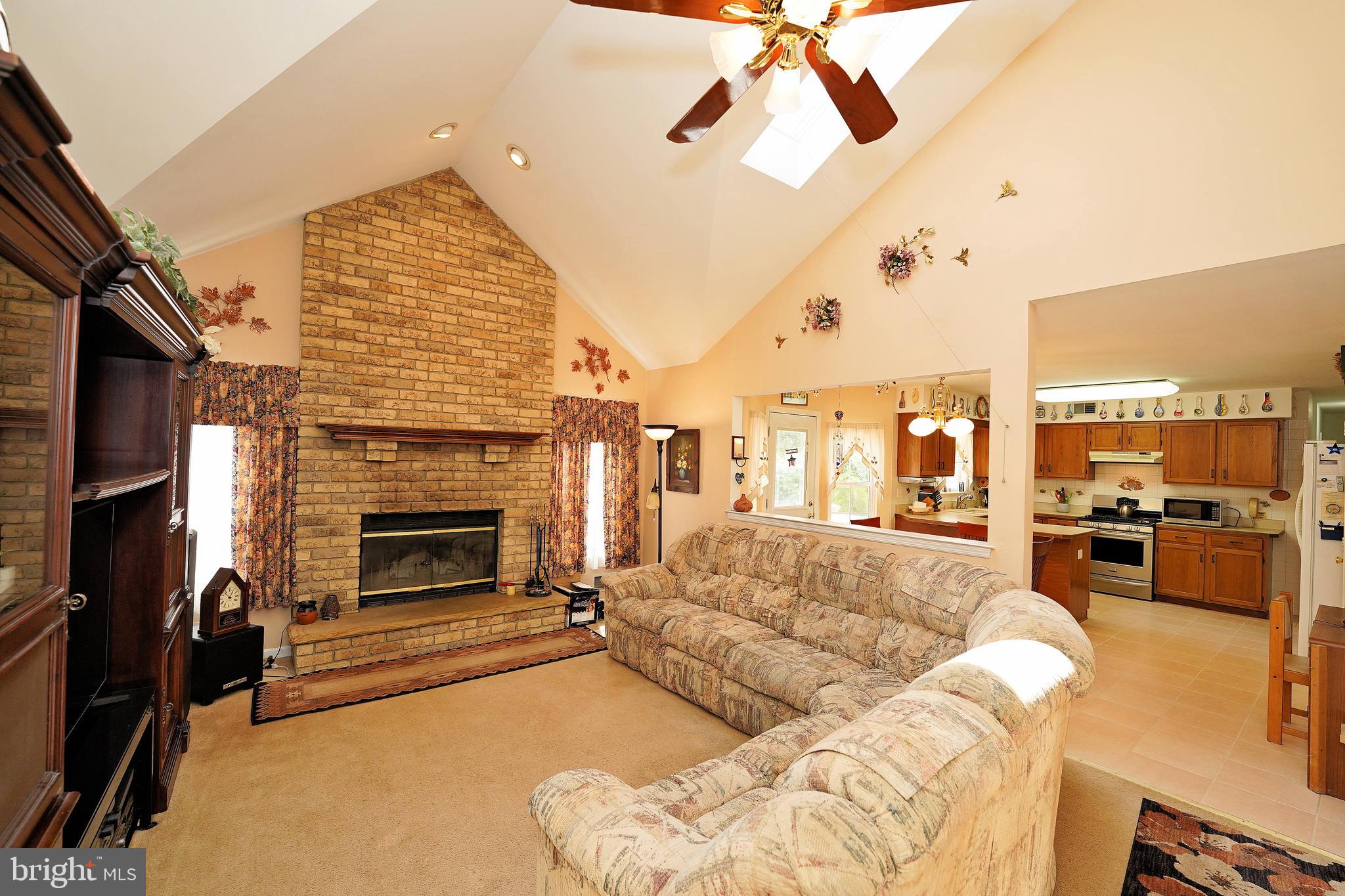 276 Warren Drive Wrightstown, NJ 08562 - Photo 15 of 44