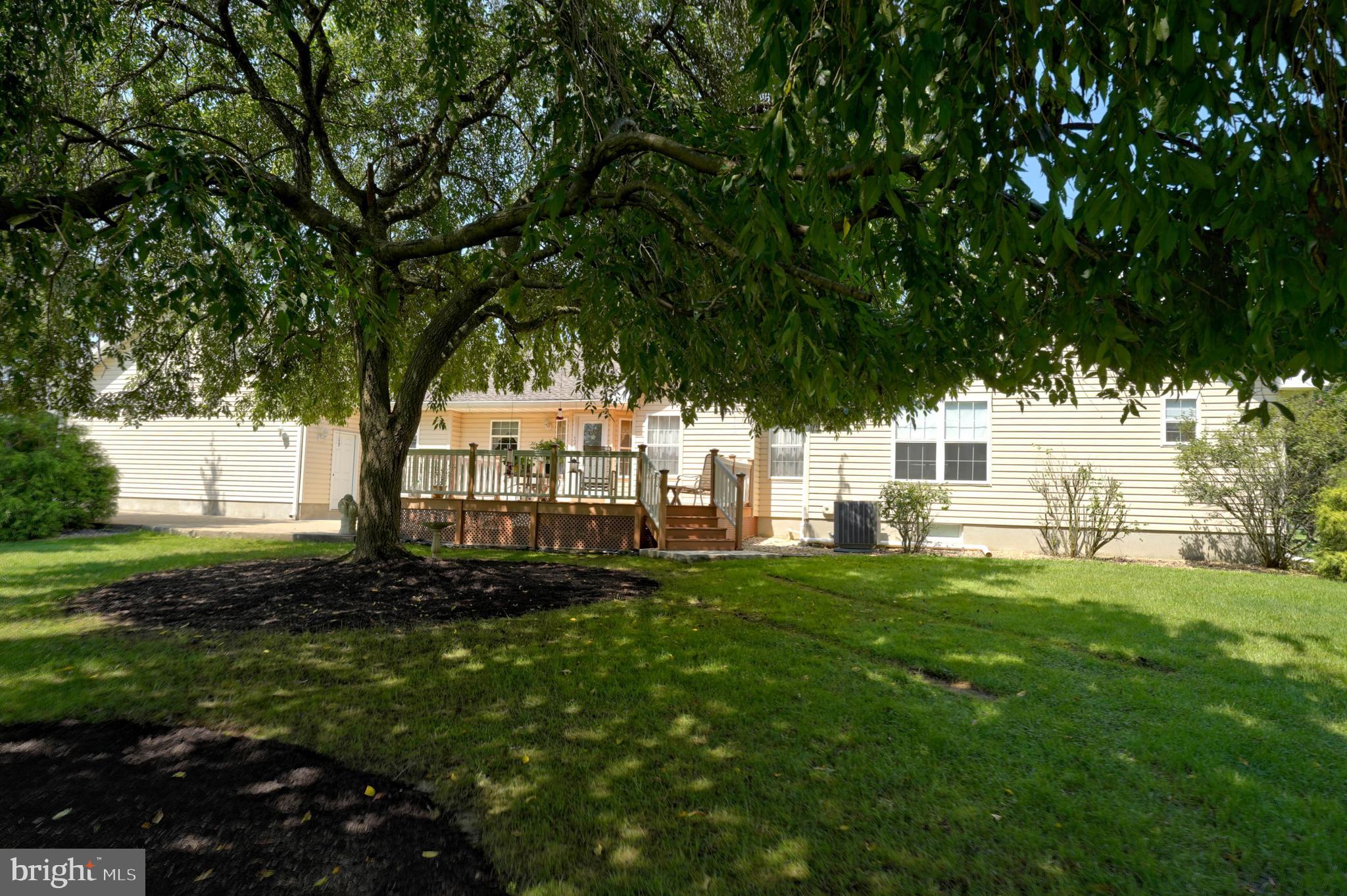 276 Warren Drive Wrightstown, NJ 08562 - Photo 43 of 44