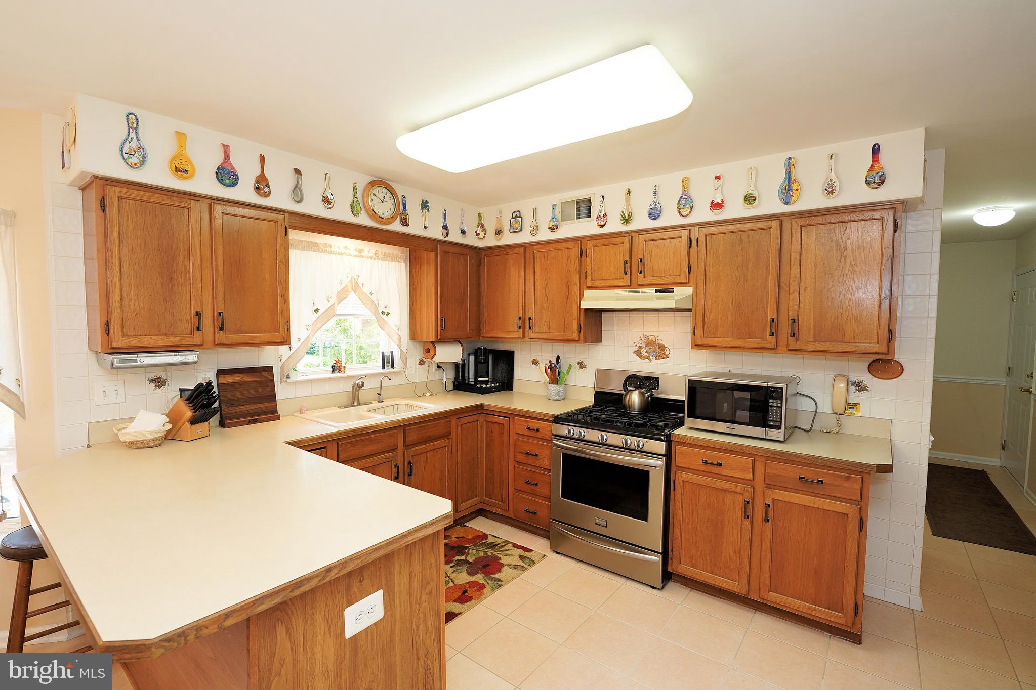 276 Warren Drive Wrightstown, NJ 08562 - Photo 10 of 44